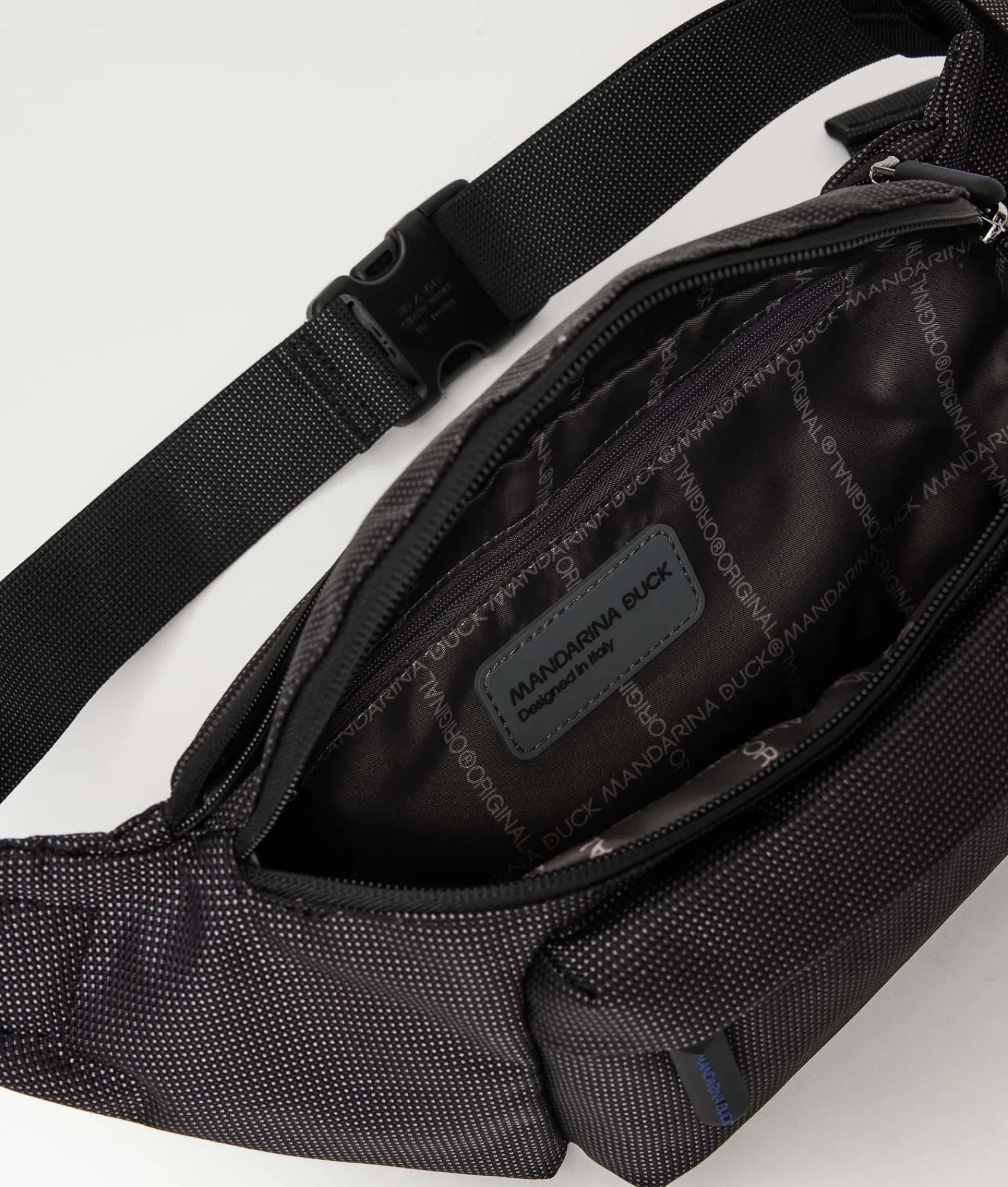 Best Mandarina Duck DISTRICT Belt Bag BlackInk