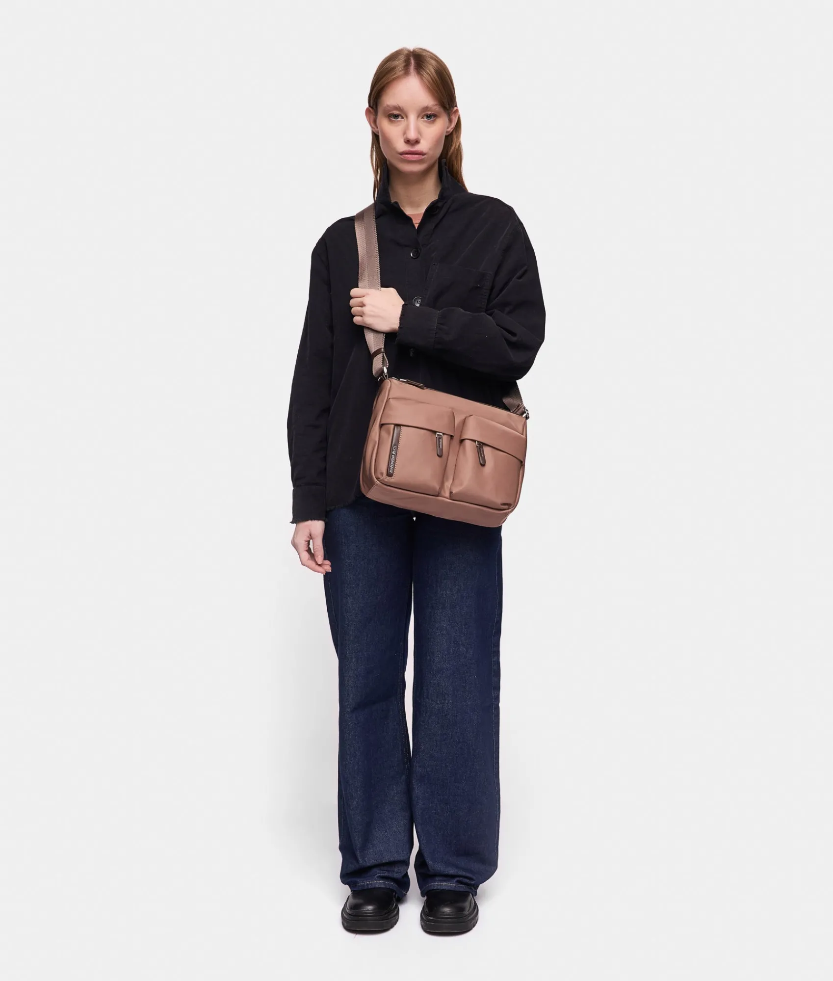 Fashion Mandarina Duck HUNTER Medium Crossbody Bag Beaver