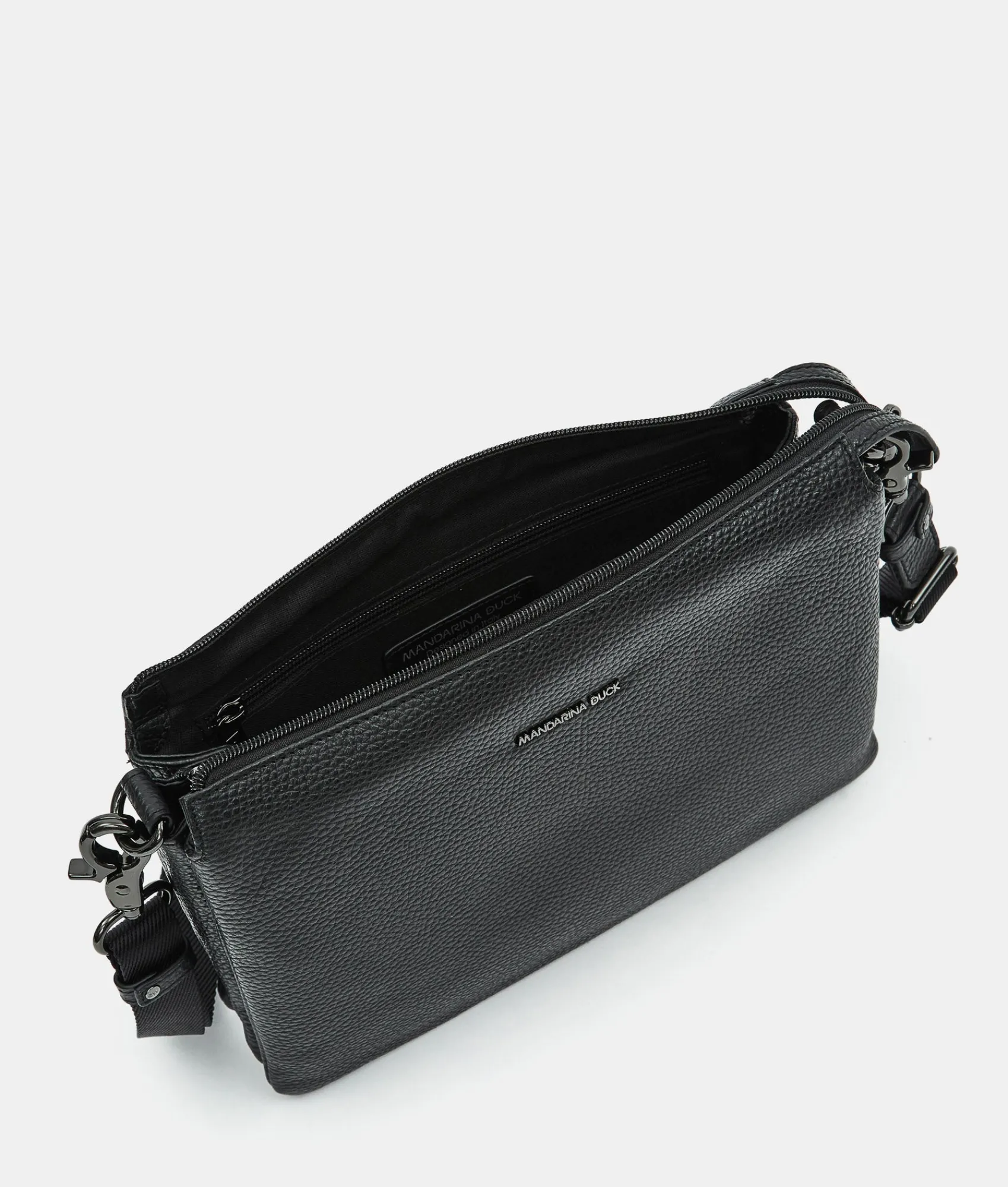 Outlet Mandarina Duck MELLOW LEATHER Large Triple Pochette Nero