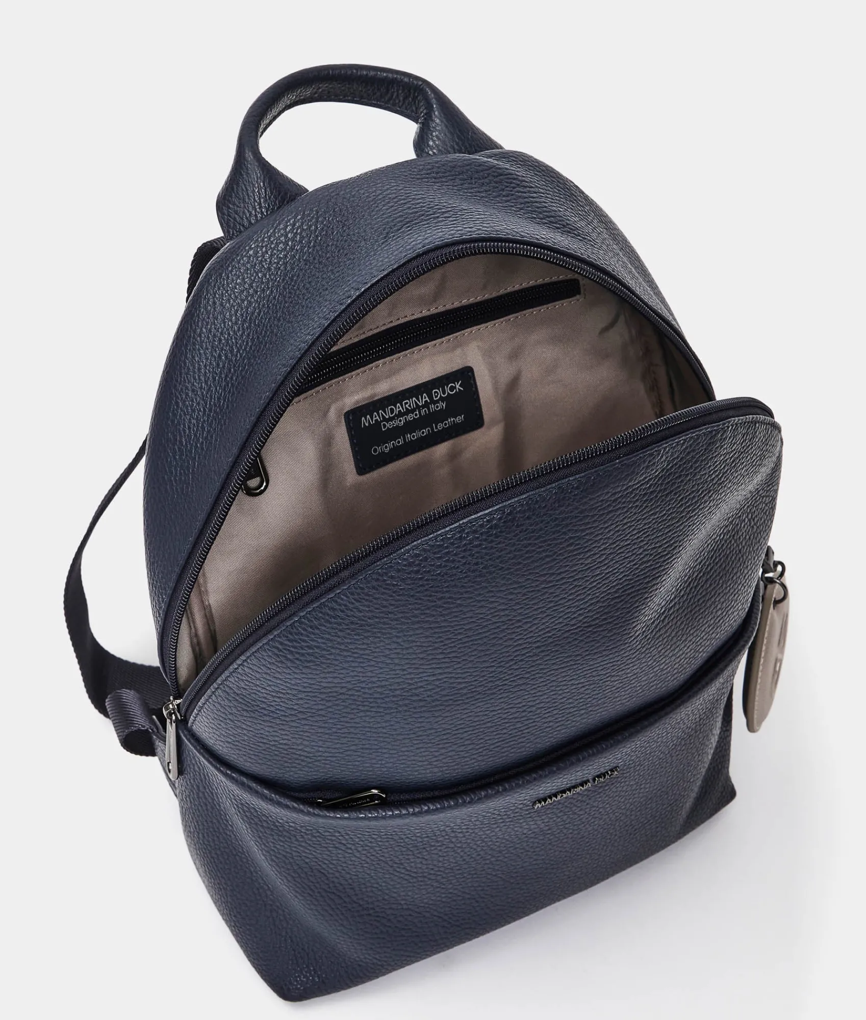 Discount Mandarina Duck MELLOW LEATHER Medium Backpack DressBlue