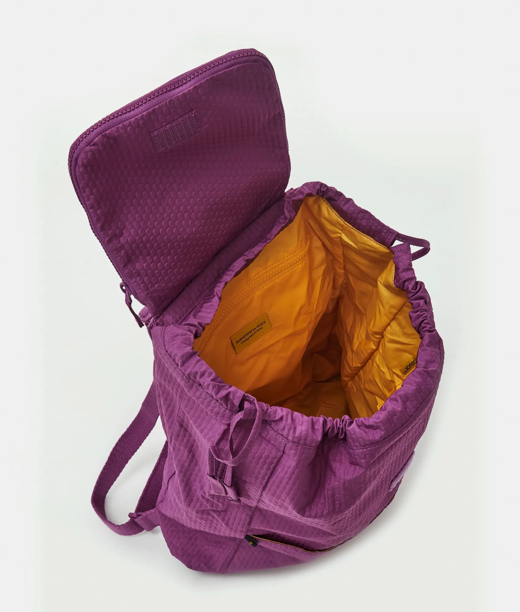 Outlet Mandarina Duck REVIVAL 2.0 Foldable Backpack With Flap Orchid